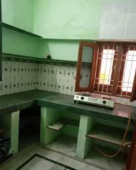 2 BHK Semi Furnished House Floor Available On Rent At Mansarovar Without Brokerage — 
