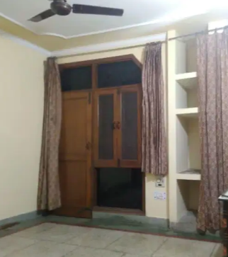 One Room Set Available For Rent At Mehrauli Without Brokerage